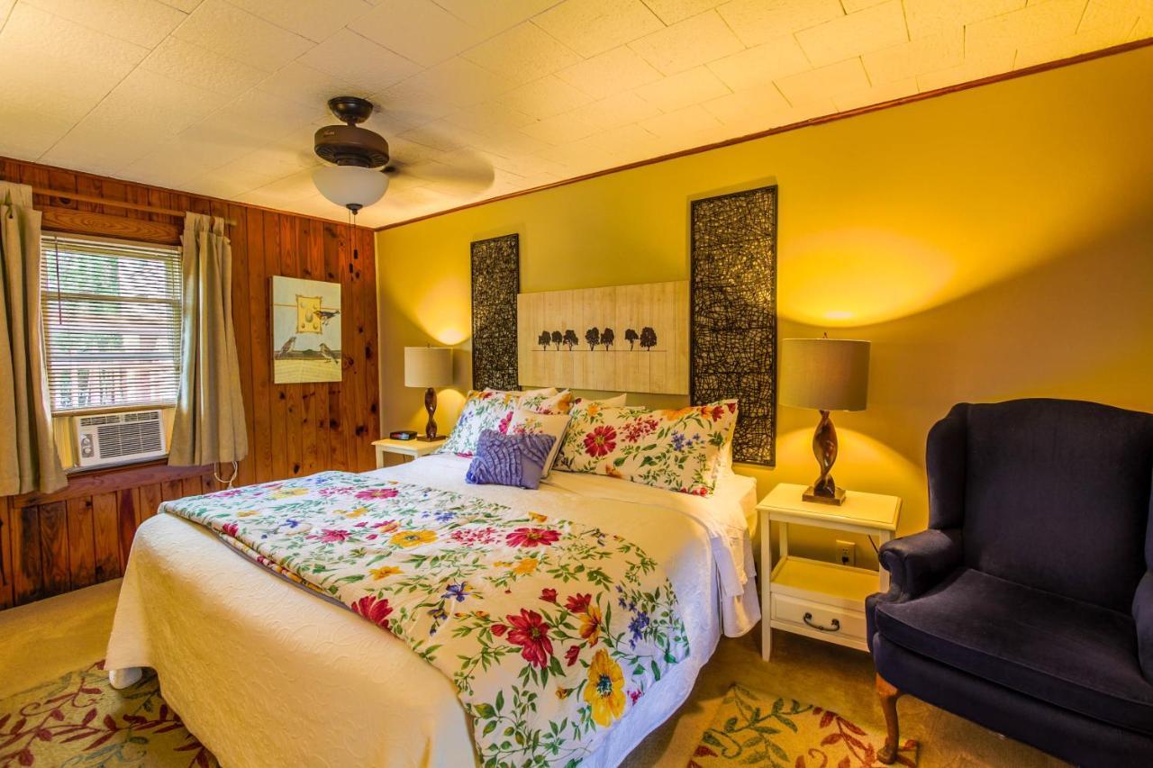 Mountainaire Inn And Log Cabins 布洛英罗克山 外观 照片