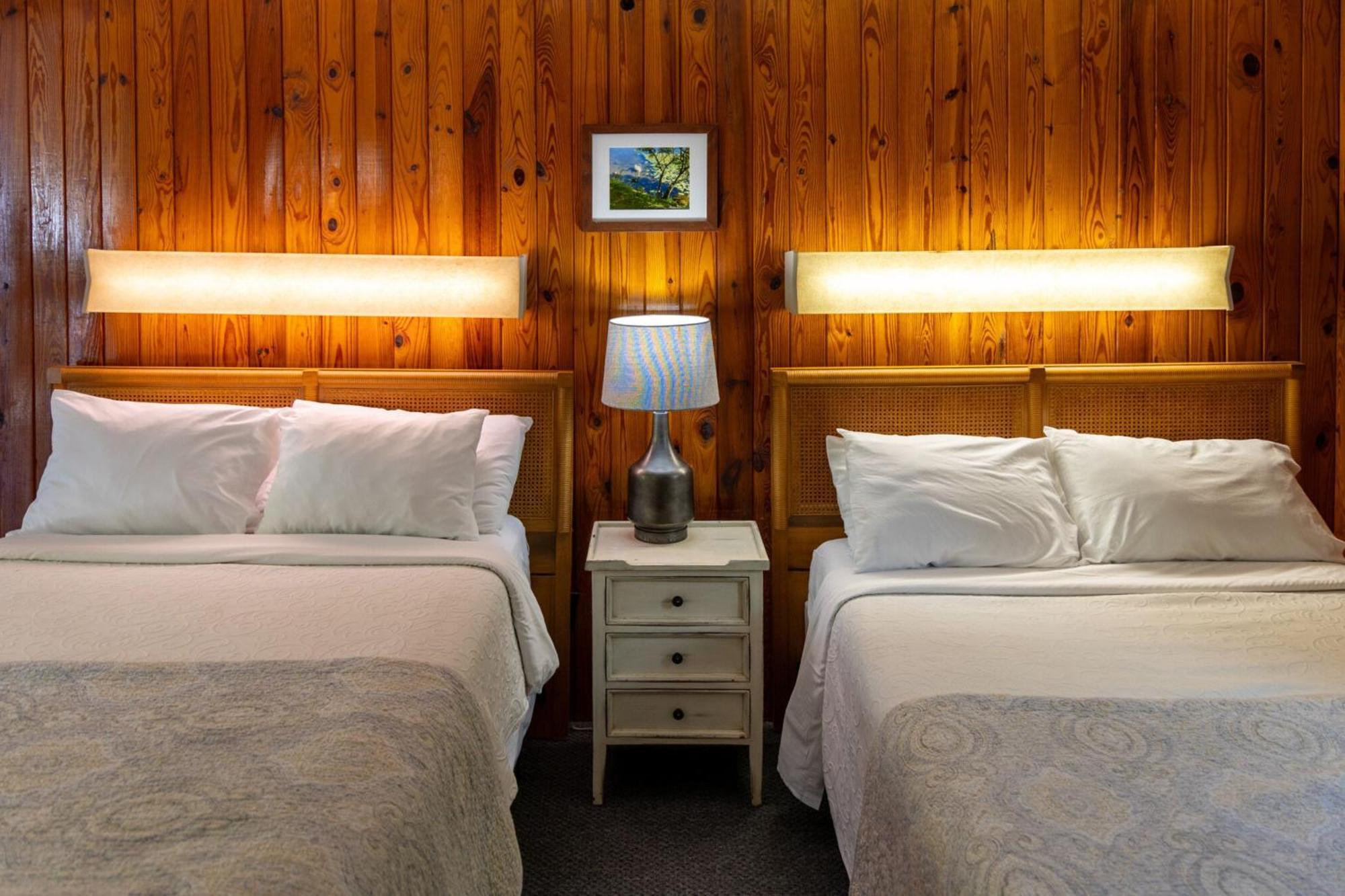 Mountainaire Inn And Log Cabins 布洛英罗克山 外观 照片